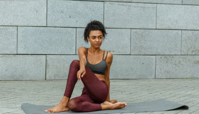 Ardha Matsyasana